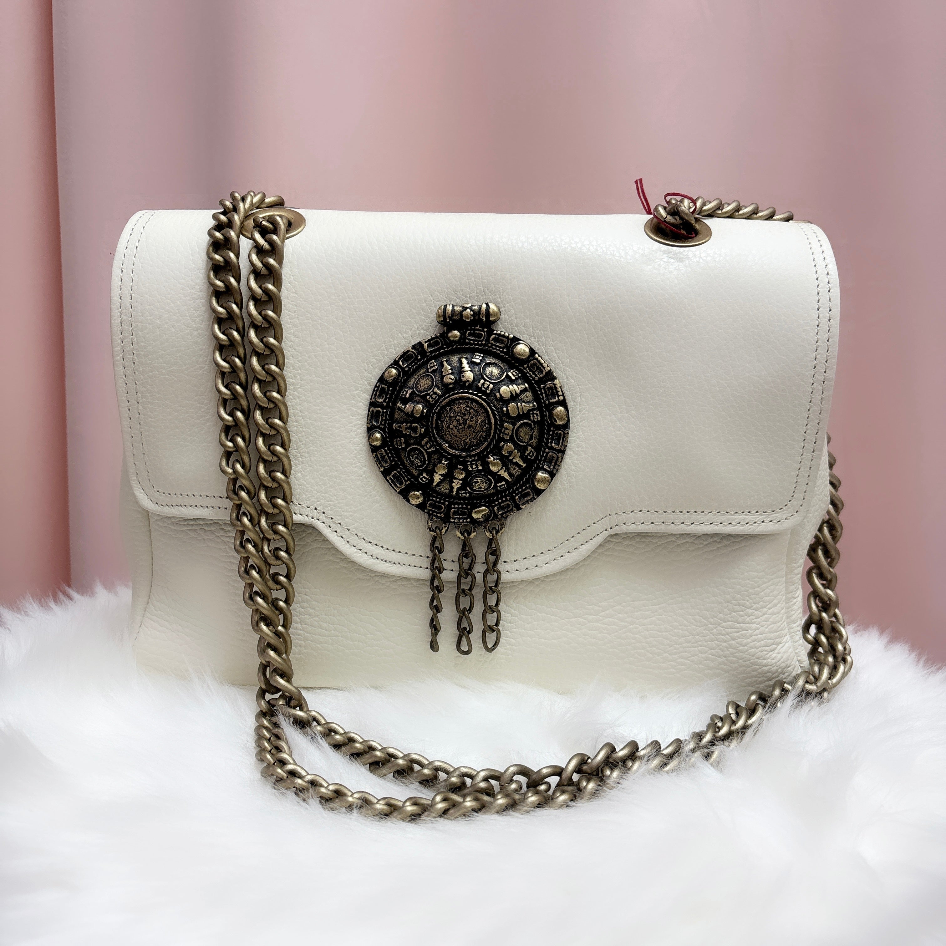 PURSES AND CLUTCHES HANDMADE PURSES AND CLUTCHES HANDMADE