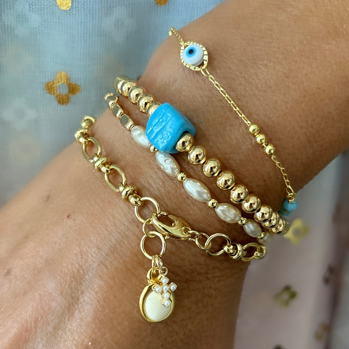 WOMEN'S BRACELETS WOMEN'S BRACELETS