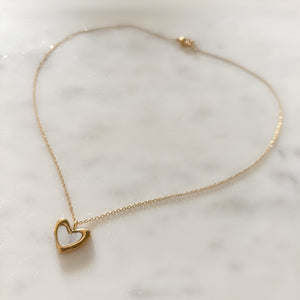 EYE LUV PEARLS NECKLACES EYE LUV PEARLS NECKLACES