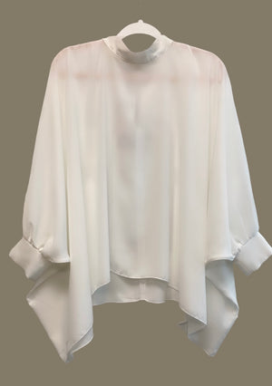 SERINA OVERSIZE BLOUSE WHITE- LT1620 SERINA OVERSIZE BLOUSE WHITE- LT1620