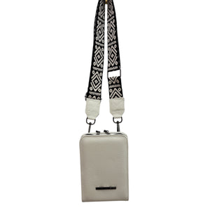 SAC POUR TÉLÉPHONE PORTABLE EN CUIR TIKI SAC POUR TÉLÉPHONE PORTABLE EN CUIR TIKI