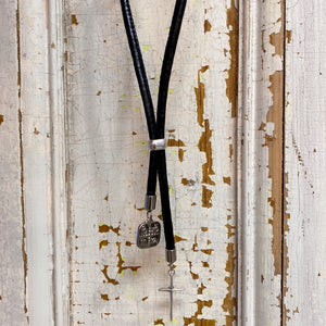 ICXC NIKA  CAR CHARM ICXC NIKA  CAR CHARM