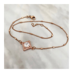 BRACELETS ET BOUCLES D'OREILLES EMPILABLES FANTASY ROSE BRACELETS ET BOUCLES D'OREILLES EMPILABLES FANTASY ROSE