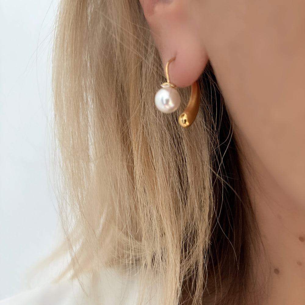 THEA EARRINGS