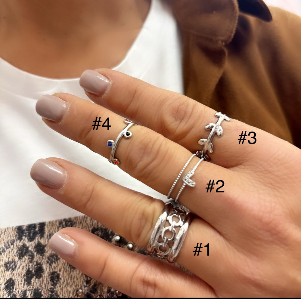 OLIVIA RINGS