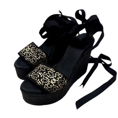 ASSORTIMENT DE SANDALES ET DE CHAUSSURES DE TAILLE 40 (9,5-10)