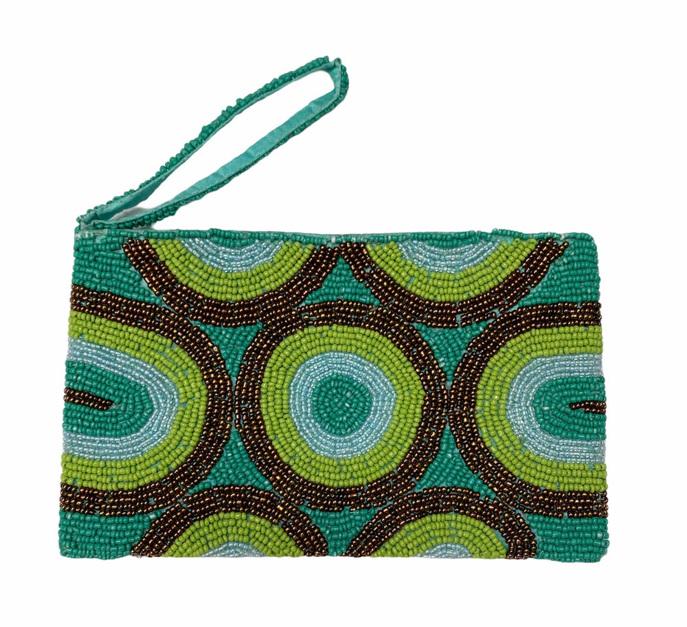 PORTEFEUILLE-POCHETTE EN PERLES MATAKIA - NUANCES DE VERT